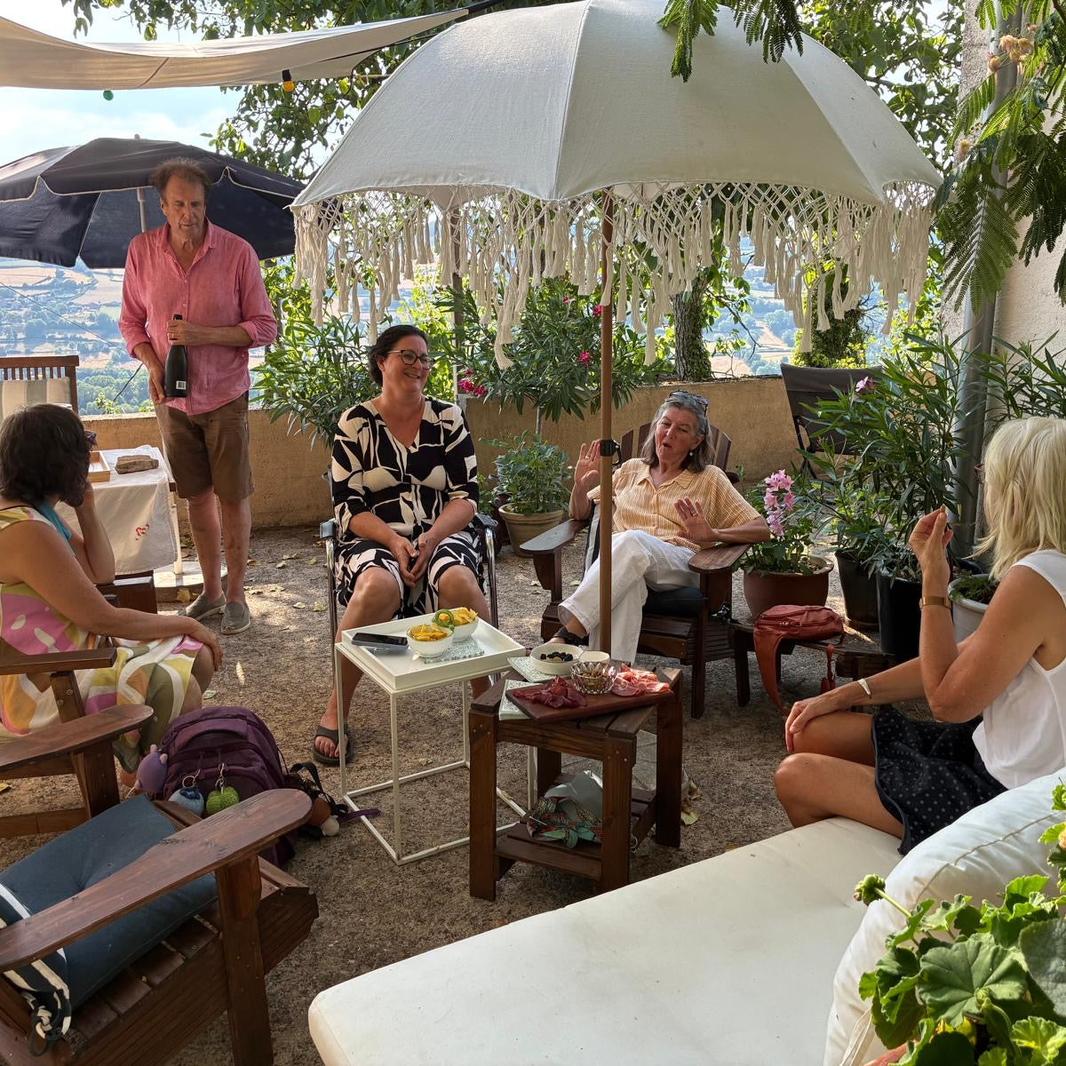 17-21 Mei | Intuitive Painting & Astrology Retreat (English)